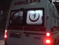 KARAHÜYÜK - MHP'lileri taşıyan minibüs kaza yaptı