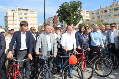 5 Beldeye Araç Ve Bisiklet Teslimi Yapıldı