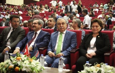 Uluslararası İslam Ve Tıp (Tıbb-İ Nebevi) Kongresi Başladı