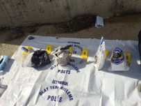 Başakşehir'de Asma Köprünün Altında 4,5 Kiloluk Bomba Bulundu