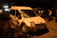 JEOLOJI - 100 Metre Yüksekten Kayalar Mahalleye Bomba Gibi Düştü