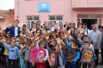 TAHSIN ARSLAN - AK Parti'den Diyarbakır'daki 3 Bin Öğrenciye Kırtasiye Desteği