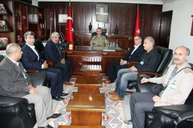 Siirt'teki Gazeteciler Tugay Komutanını Ziyaret Etti