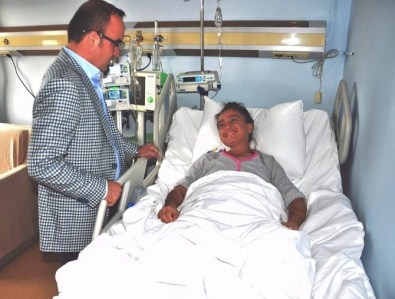 Turan'dan Organ Nakli Yapılan Hastaya Ziyaret