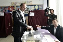 Akgül Vatandaşlık Görevini Yerine Getirdi