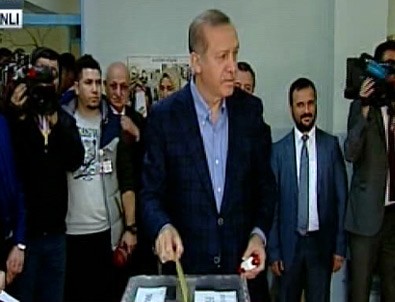 Cumhurbaşkanı Erdoğan oyunu kullandı