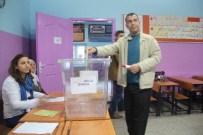 Diyarbakır'da Oy Kullanma İşlemi Başladı