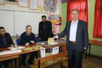 ALI FIDAN - Düzce Valisi Ali Fidan Oyunu Kullandı