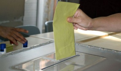 İstanbul'da Sandıklar Kapandı