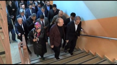 Mehdi Eker Ve Kadir Topbaş Aynı Sandıkta Oy Kullandı