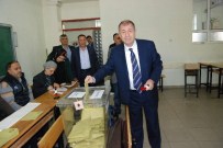 ÜMIT ÖZDAĞ - MHP Gaziantep Milletvekili Ümit Özdağ Oyunu Kullandı