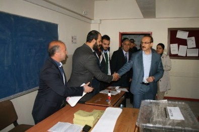 Muş'ta Oy Kullanımı