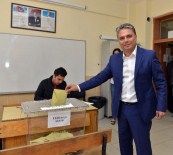 TUĞLU - Uysal Oyunu Kullandı