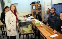 Yalova'da Oy Kullanma İşlemi Başladı
