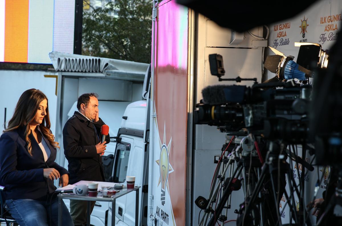 Davutoğlu seçim konuşması yapacak