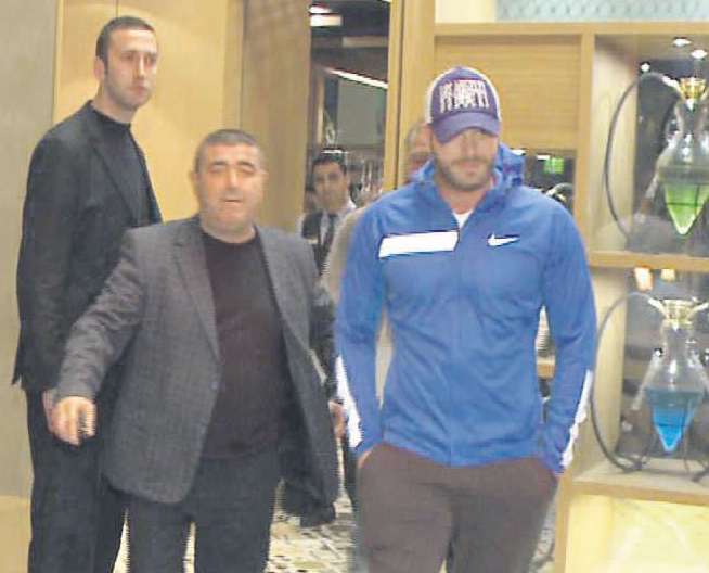 Kıvanç Tatlıtuğ çıldırdı