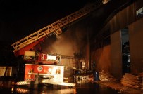 MUTFAK TÜPÜ - Antalya'da Mobilya Fabrikasında Yangın