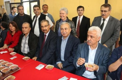 Balkan Türkleri Derneği'nde Aşure Etkinliği