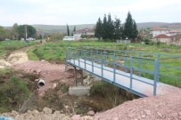 Çiftlikköy'de Yaya Köprüleri İnşa Ediliyor