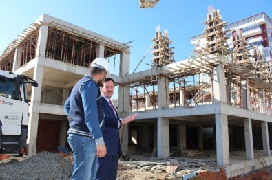 Dev Tesis Hızla Yükseliyor