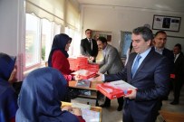 VURAL KARAGÜL - Fatih Projesi Kapsamında Öğrencilere Tablet Verildi