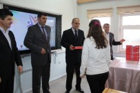 FATİH PROJESİ - Tosya Anadolu Lisesi Öğrencilerine Tabletleri Dağıtıldı