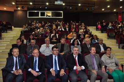 Ahıska Türklerinin Sürgünü Panelde Anlatıldı
