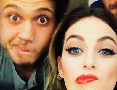 Aras Bulut rol arkadaşına aşık oldu