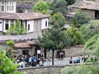 BIRGI - Çakırağa'ya Sonbaharda Ziyaretçi Akını