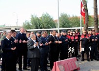 MUSTAFA TOPRAK - İzmir Emniyeti Kurban Kesti