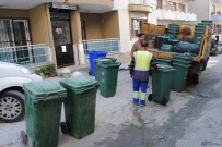 Kuşadası Türkmen Mahallesi'nde Saatli Çöp Çıkartma Uygulaması Başladı