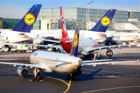 UÇAK SEFERİ - Lufthansa Grevinin Günlük Maliyeti 20 Milyon Euro