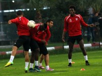 MEHMET ÇAKıR - Özat'tan Önemli Açıklamalar