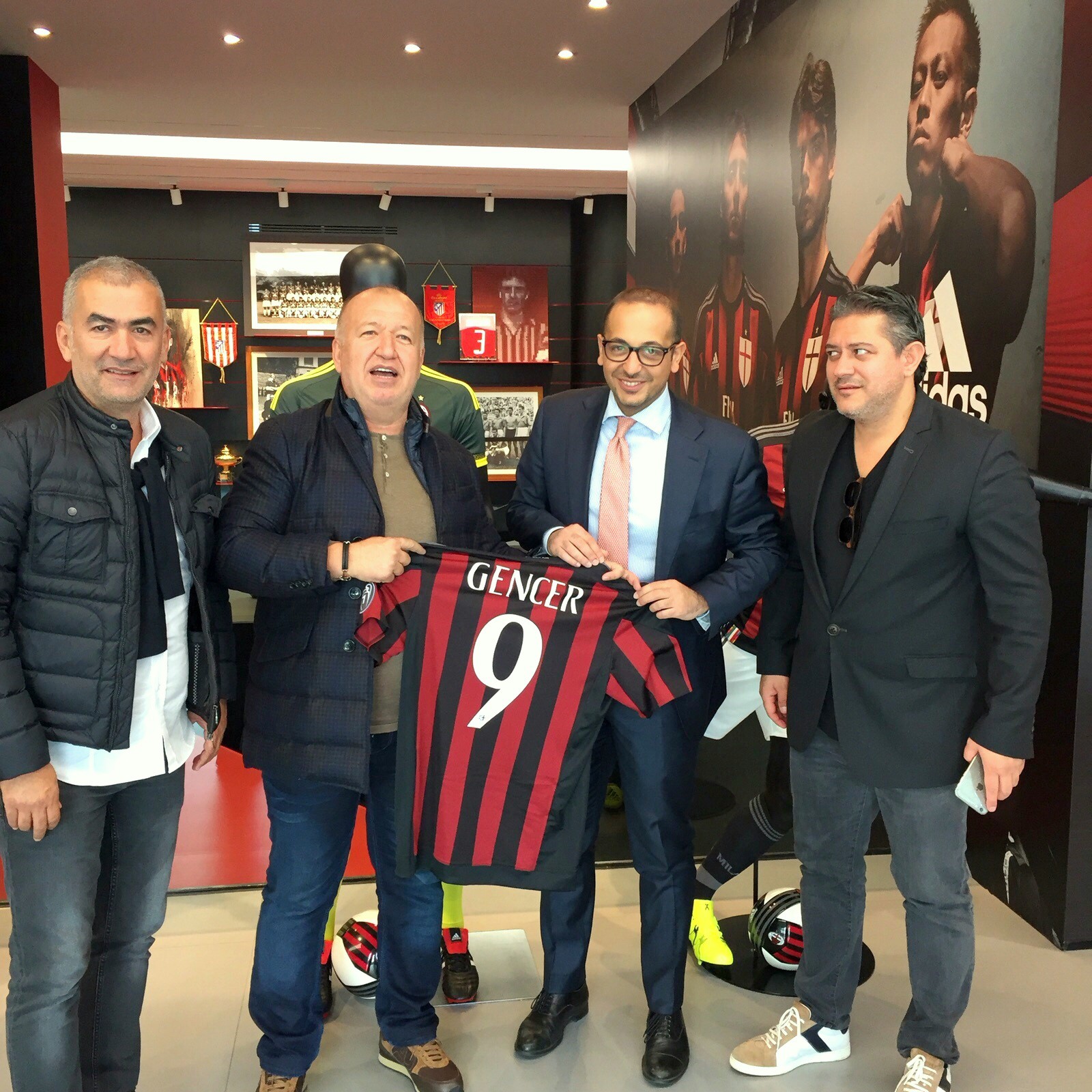 Milan, Antalya'ya geliyor