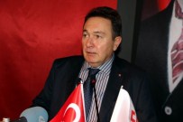 AGÜ Talks'ta İzzet Karaca Öğrencilerle Buluştu