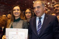 NÜKHET HOTAR - AK Parti Genel Başkan Yardımcısı Nükhet Hotar, Mazbatasını Annesiyle Aldı