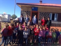 SAMI AYDıN - Atabey, Köy Okullarını Ziyaret Etti