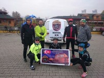 Atatürk'ü Anmak İçin 250 Km Pedal Çevirdiler