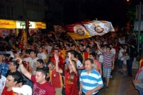 GALATASARAY TARAFTARLARI - Aydınlı Galatasaraylılar 4 Yıldızlı Geceye Hazırlanıyor