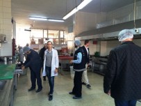 İzmit'te 5 Yıldır Cenaze Evlerine Yemek Gönderiliyor