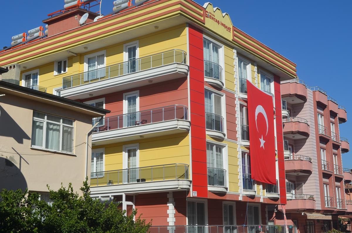 Şehit Astsubay Başçavuş Çelik son yolcuğuna uğurlandı