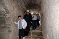 KARGıPıNARı - 25 Ülkeden Turizm Temsilcileri Paris'te Hayatını Kaybedenler İçin Dua Etti