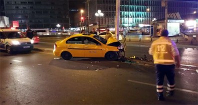Başkent'te Trafik Kazası Açıklaması 5 Yaralı