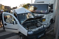 Fatsa'da Trafik Kazası Açıklaması 4 Yaralı