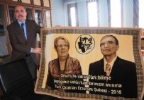 BIYOKIMYA - Türk Ocağından Sancar'a Hediyeli Teşekkür