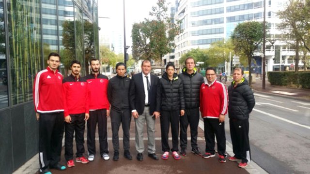Milli Takım Paris'te Mahsur Kaldı