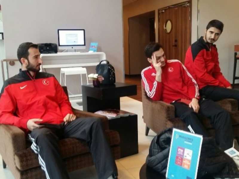 Milli Takım Paris'te Mahsur Kaldı