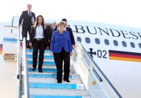 ASKERİ HELİKOPTER - Almanya Başbakanı Angela Merkel Antalya'da