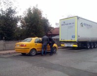 NURETTIN YıLMAZ - Taksi Bulundu, Taksici Kayıp