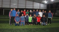 İRFAN BUZ - Yeni Malatyaspor Teknik Heyeti İle Medya Dostluk Maçı Yaptı